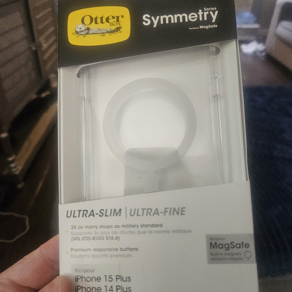 Otterbox iphone 14 or 15 plus